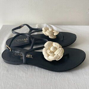 CHANEL White Camelia Flip Flops Sandals Leather